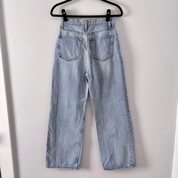 Reformation Jeans Wilder High Rise Wide Leg Cropped Jeans Faded Whiskering Blue - Picture 4 of 6